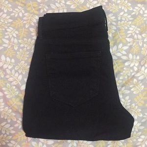 Old Navy Black Mid-rise Skinny Jeans: Curvy